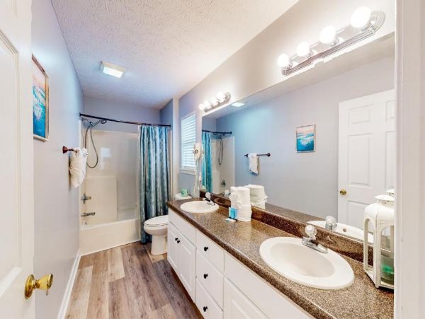 Vacation Home in Panama City Walk to Beach