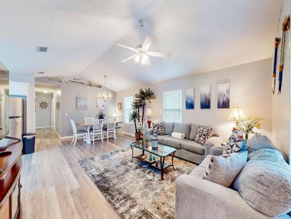 Vacation Home in Panama City Walk to Beach
