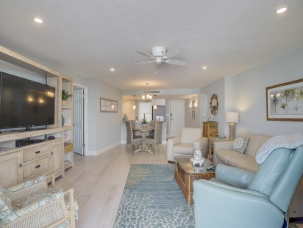 New Addition to the luxury Rental Market on Siesta Key.