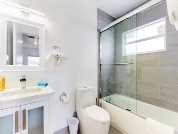 Hallandale Beach 3 Bedrooms, Sunlit Interiors & Close to Beach