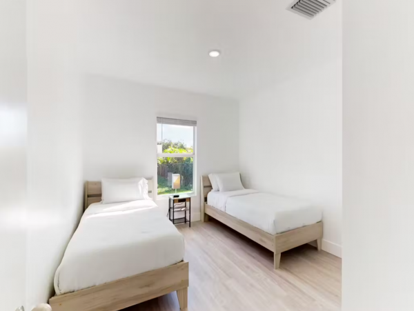 Hallandale Beach 3 Bedrooms, Sunlit Interiors & Close to Beach