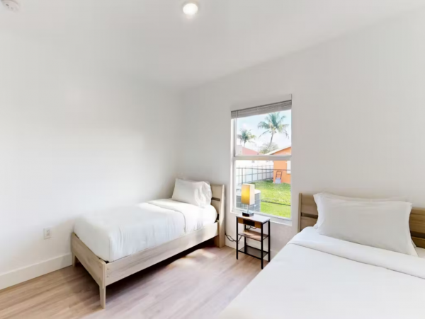 Hallandale Beach 3 Bedrooms, Sunlit Interiors & Close to Beach