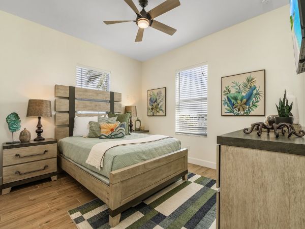 Fort Myers Canal Front Vacation Home with 3 Bedrooms