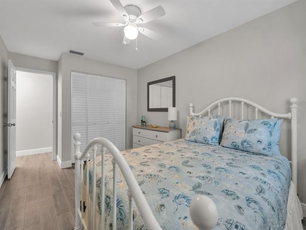 Walk to Beach Vacation Home Three Bedroom in Indian Rocks