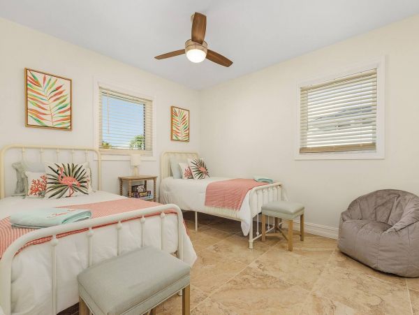 Beautiful Naples Pool Home with 3 Bedrooms