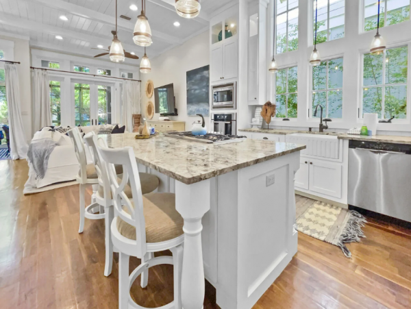 Beautiful Five Bedroom Vacation Home in Seacrest Beach