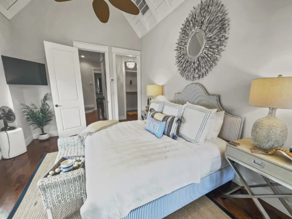 Beautiful Five Bedroom Vacation Home in Seacrest Beach