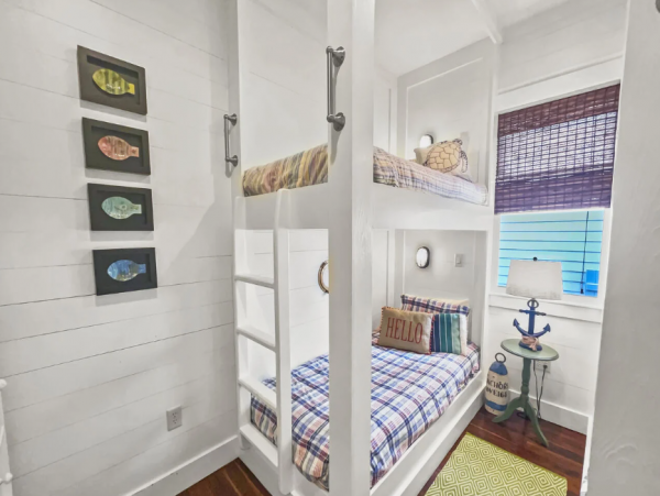 Beautiful Five Bedroom Vacation Home in Seacrest Beach