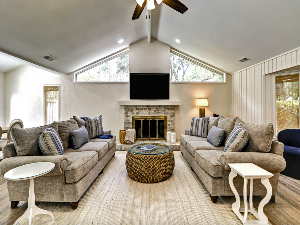 Coastal Home with 4 Bedrooms & Private Pool