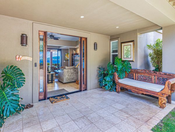 Impressive Vacation Pool Home Sleeps Ten Guests