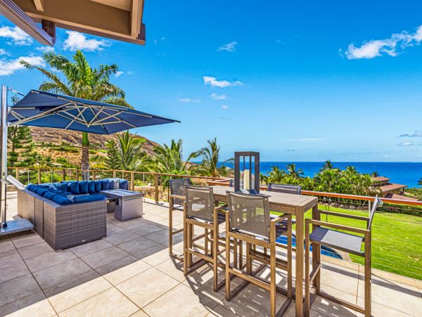 Impressive Vacation Pool Home Sleeps Ten Guests