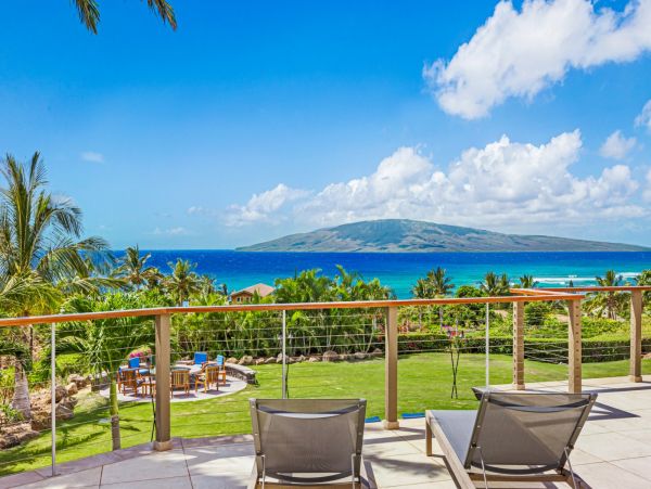 Impressive Vacation Pool Home Sleeps Ten Guests