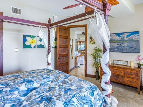 Impressive Vacation Pool Home Sleeps Ten Guests