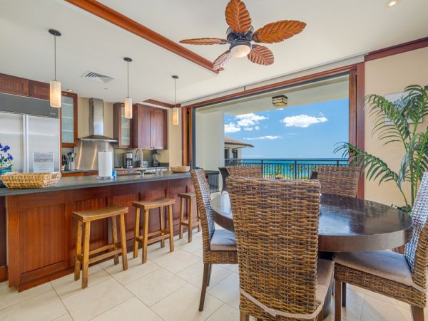 Kapolei Two Bedroom Vacation Condo with Ocean Views