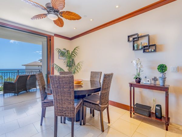 Kapolei Two Bedroom Vacation Condo with Ocean Views