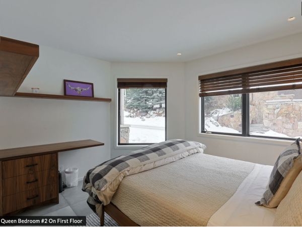 Gorgeous Rental with 3 Bedrooms Plus Bunk Room