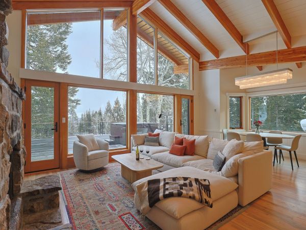 Luxury Teton Village Chalet & Guest House 5 Bedroom, Hot Tub