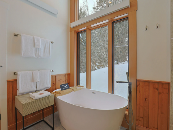 Luxury Teton Village Chalet & Guest House 5 Bedroom, Hot Tub