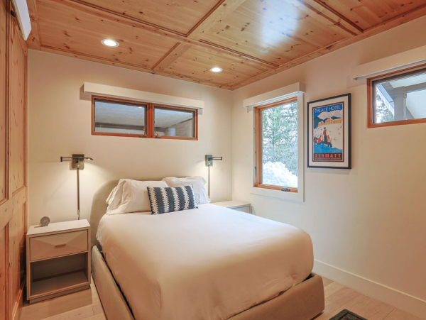 Luxury Teton Village Chalet & Guest House 5 Bedroom, Hot Tub