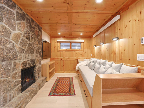 Luxury Teton Village Chalet & Guest House 5 Bedroom, Hot Tub