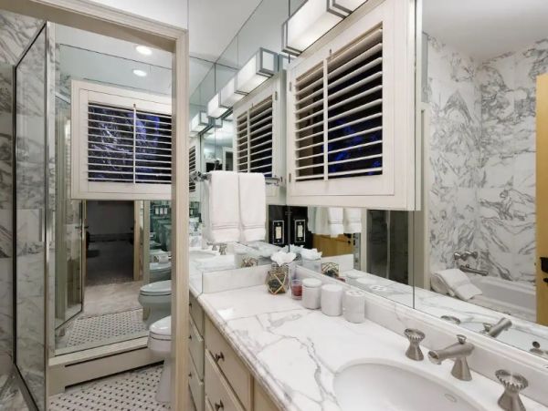 Aspen Vacation Home Sleeps 16 Guests