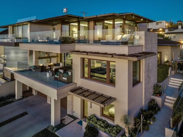 La Jolla Oceanfront Luxury Home With Hot Tub