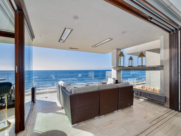 La Jolla Oceanfront Luxury Home With Hot Tub