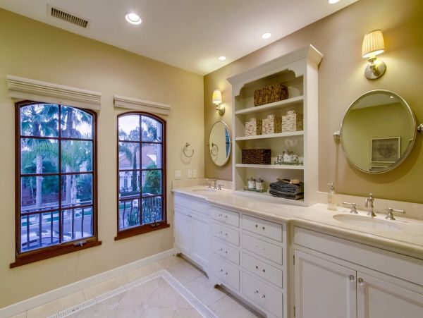 La Jolla Vacation Home Seven Bedroom