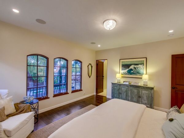 La Jolla Vacation Home Seven Bedroom