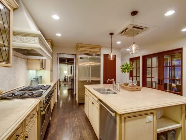 La Jolla Vacation Home Seven Bedroom