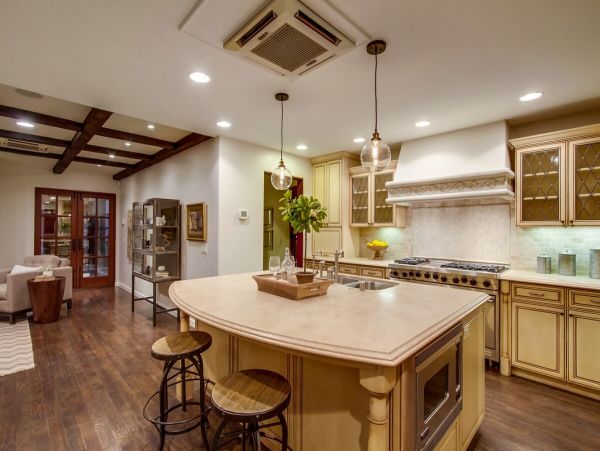 La Jolla Vacation Home Seven Bedroom