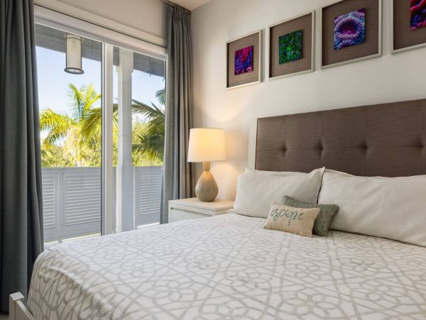 Islamorada Spacious Four Bedroom Townhome