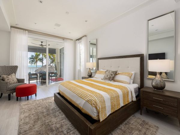Islamorada Spacious Four Bedroom Townhome