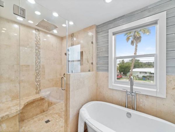 Panama City Beach Home 6 Bedroom with All of The Conveniences
