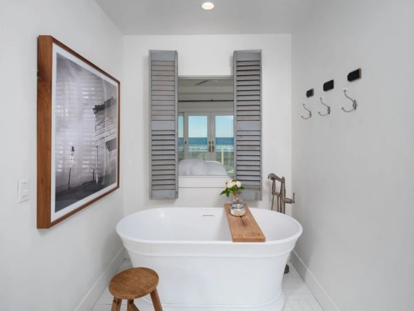 Oceanfront Mission Beach Vacation Penthouse Four Bedroom