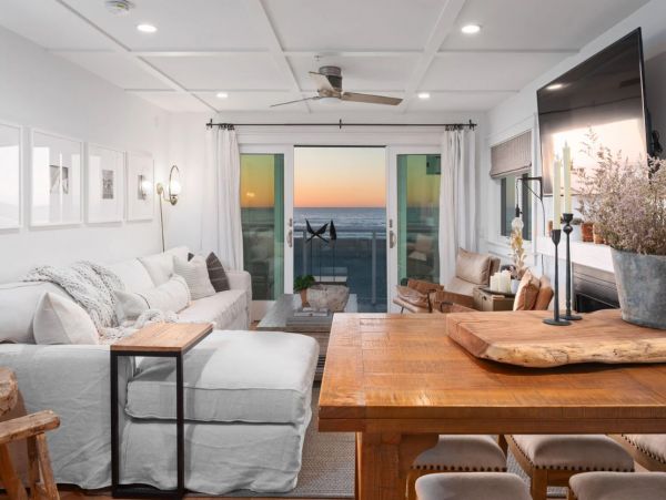 Oceanfront Mission Beach Vacation Penthouse Four Bedroom
