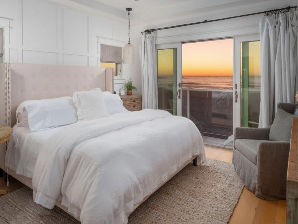 Oceanfront Mission Beach Vacation Penthouse Four Bedroom