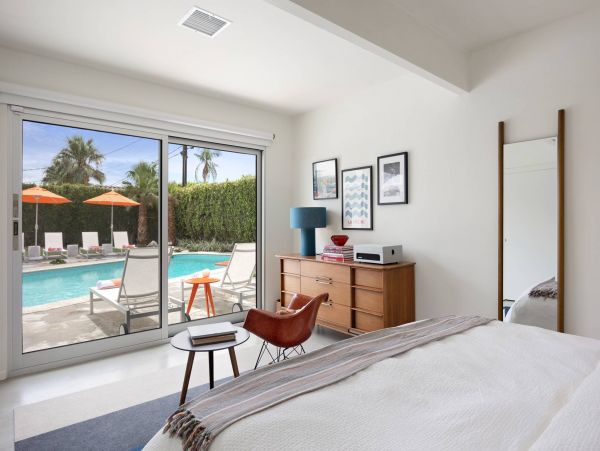 Palms Springs Vacation Home with 4 Bedrooms & Private Pool