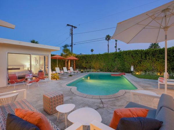 Palms Springs Vacation Home with 4 Bedrooms & Private Pool