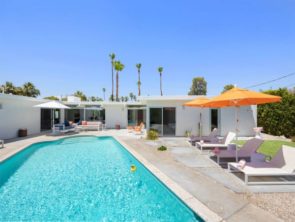 Palms Springs Vacation Home with 4 Bedrooms & Private Pool