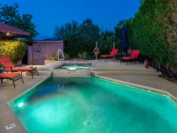 Palm Springs Pool Home Four Bedroom