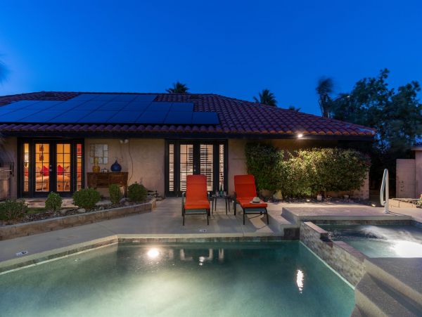 Palm Springs Pool Home Four Bedroom