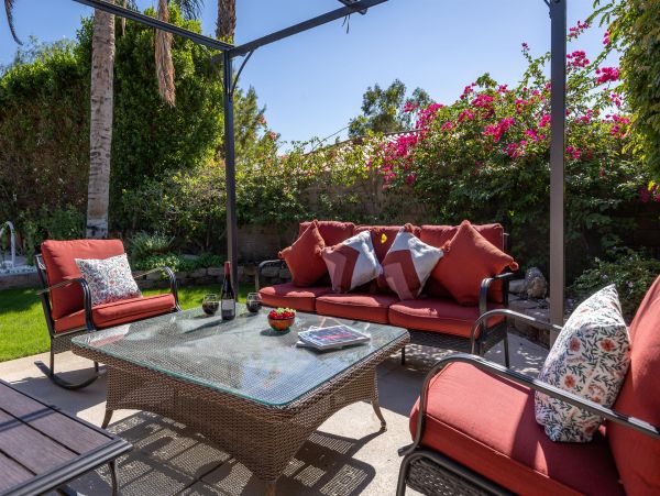 Palm Springs Pool Home Four Bedroom