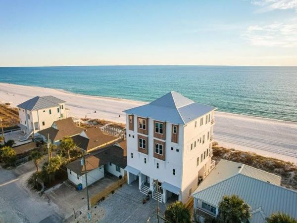 Gorgeous 10 Bedroom Vacation Duplex in Panama City Beach