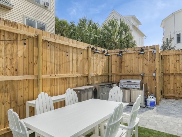 Luxurious Vacation Rental in Miramar Sleeps 44 Guests