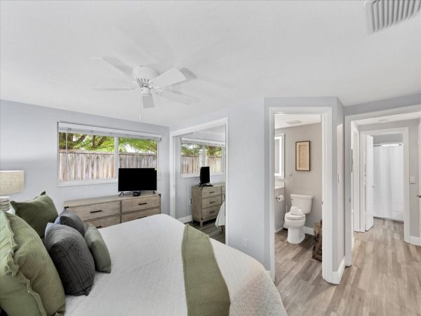 Charming 2 Bedroom Vacation Villa Great Amenities