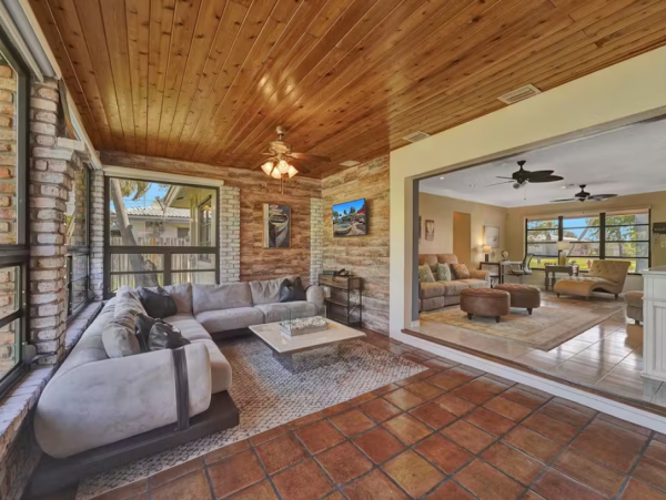 Pompano Beach Haven with Private Pool Sleeps 6 Guests
