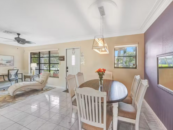 Pompano Beach Haven with Private Pool Sleeps 6 Guests