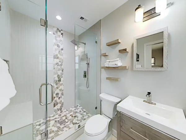 Pompano Beach Haven with Private Pool Sleeps 6 Guests