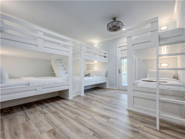 Santa Rosa Beach Six Bedroom Vacation Home Private Pool